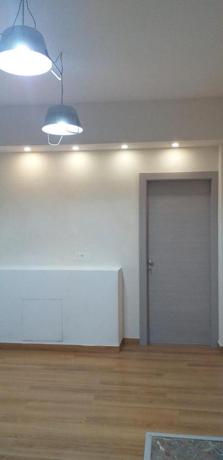 Camere Salerno Luaran gambar